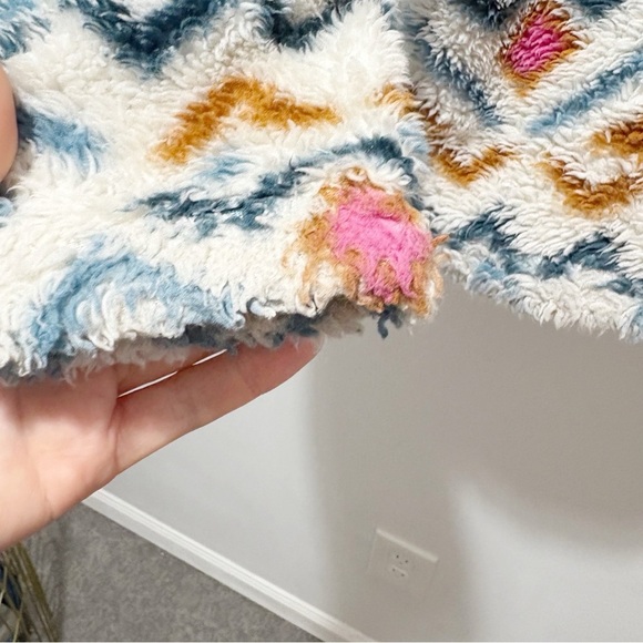 Eddie Bauer Plush 1/4 Zip Pullover Fuzzy Fleece Jacket Size Large Southwest Soft - Picture 8 of 12